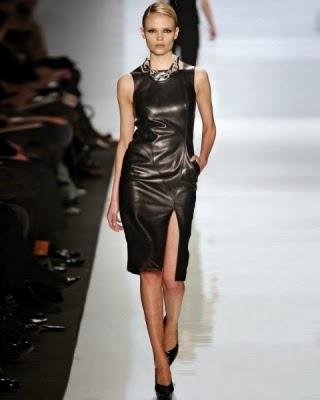 Total black Leather Mania