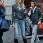 Elena Santarelli e Cristiana Capotondi: ad ognuna il suo shopping11