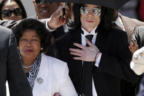 themusik michael jackson katherine jackson liz taylor gelosia Katherine Jackson gelosa di Liz Taylor: Mi ha rubato mio figlio