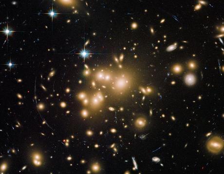 abell1689_hubble_960