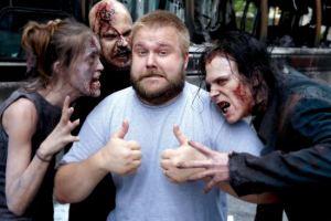 Robert Kirkman sul set di TWD.