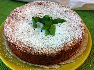 Torta di mandorle e carote, senza glutine