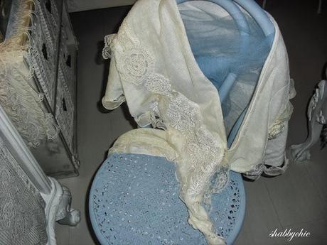 shabbychic,vintage shawl