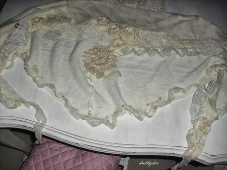 shabbychic,vintage shawl