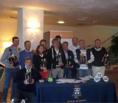 NEWS. Spumeggiante giornata di golf al Poggio