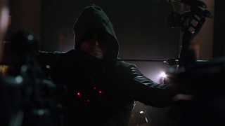 Arrow 2x02 - Il Fratello dell'uomo tigre, la grotta e....