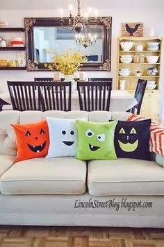 Speciale Halloween- Trick or Treat?Mamme al via con i cuscini per Halloween!