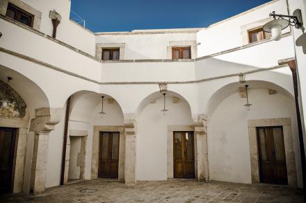 Martina Franca. Casa Cappellari, esempio di casa dominicale.