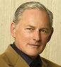 Victor Garber in “The Good Wife” e Laura Donnelly in “Outlander”