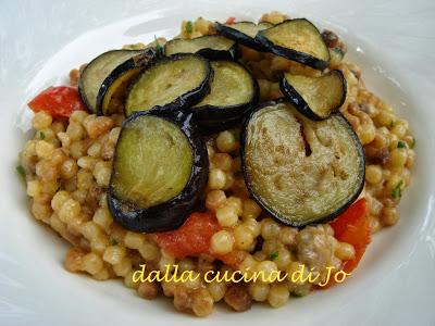 Fregola con arselle