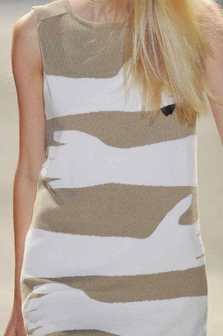 STAMPE, PATTERNS E DETTAGLI DALLA SETTIMANA DELLA MODA DI PARIGI, COLLEZIONI DONNA P/E 2014 / 5