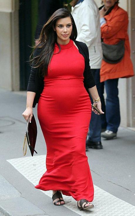 KIM KARDASHIAN INGRASSATISSIMA RICORDA IL GABIBBO!