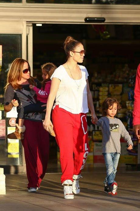 JENNIFER LOPEZ AL SUPERMERCATO!