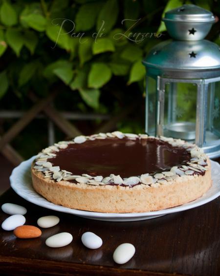 Crostata mandorle e cioccolato