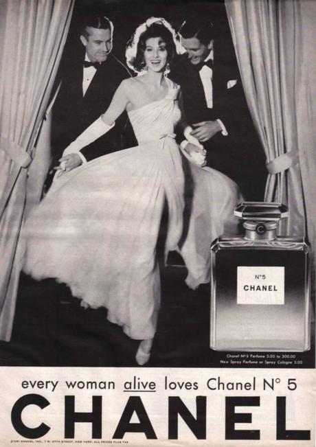 Vintage Advertising… a gallery 88332_chanel_122_815lo