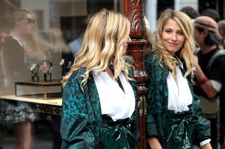 In the Street...Dana Rogoz, Paris