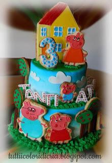 Torta e biscotti di PEPPA PIG