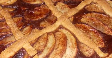 crostata cachi, cioccolato e mele alla cannella