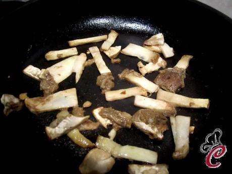 Vellutata autunnale di borlotti e porcini: la sostanza in un piatto dal sapore delicato