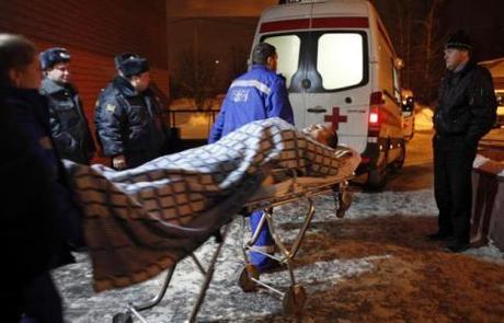 C 4 articolo 2004752 upiImagepp Russia, attentato kamikaze su un autobus: morte almeno 10 persone