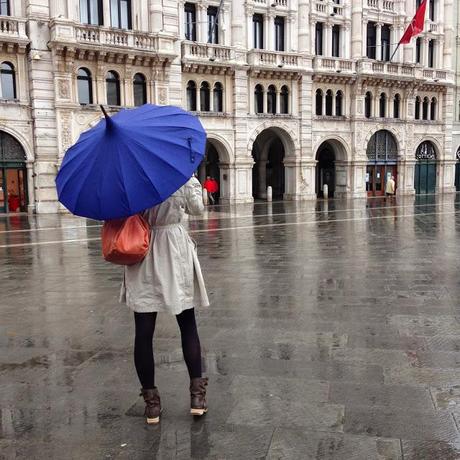 #umbrellasgrill, il tag virale del weekend a Trieste