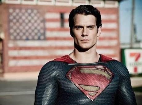 MAN OF STEEL – L’UOMO DI MERDA