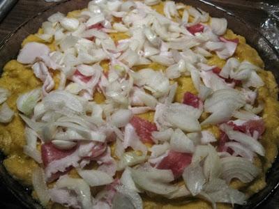 Focaccia alla farina di ceci e cipolle