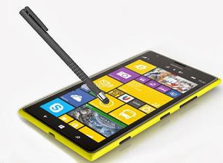 Nokia non nega che nei progetti futuri ci sia un phablet WP8 con stilo