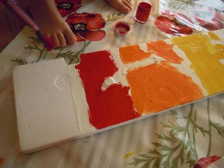 Anche i miei bimbi hanno sperimentato Mondrian :-)