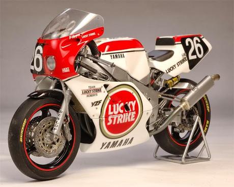 Yamaha YZF 750 8 Hours Suzuka 1987 Team Lucky Strike by Utage Factory House (Fujimi)