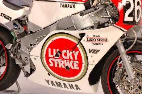 Yamaha YZF 750 8 Hours Suzuka 1987 Team Lucky Strike by Utage Factory House (Fujimi)