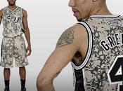 Spurs military alternate uniforms: nuova maglia mimetica