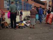 Ricordatevi l'atroce mercato rubato Centocelle tutti altri mercati Roma esistono perché qualcuno (italiano) compra