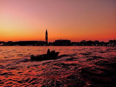 L'ora del tramonto a Venezia.
