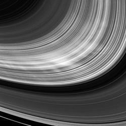 Saturn - spokes B ring