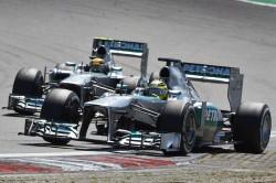 mercedes_rosberg_hamilton