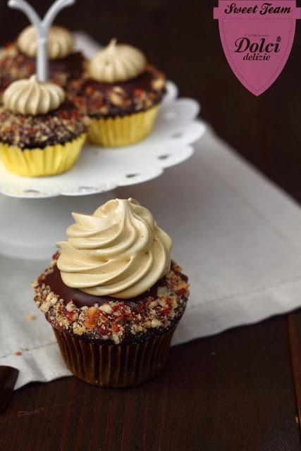 Tortine al cioccolato con crema al mascarpone e caffè