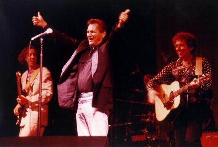 Bob Dylan with John Jackson and Billy Lee Riley at the Joseph Taylor Robinson Memorial Auditorium Little Rock, Arkansas September 8, 1992 Bob Dylan with John Jackson and Billy Lee Riley at the Joseph Taylor Robinson Memorial Auditorium Little Rock, Arkansas September 8, 1992