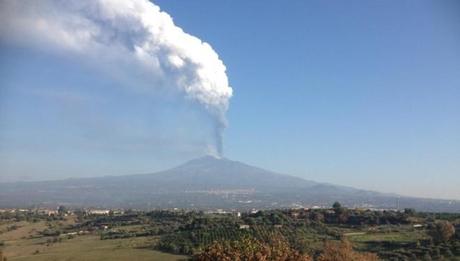 L’Etna si risveglia