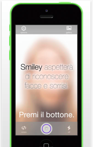 Schermata 2013 10 26 alle 08.19.18 318x500 Arriva su App Store lApp Smiley, splendida App per realizzare autoscatti in compagnia dei nostri amici senza aver bisogno di nessuno