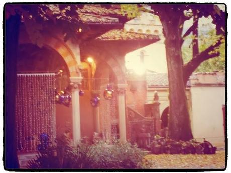 psycho-psycho party, cakes and and other stories...( but now I feel sad)