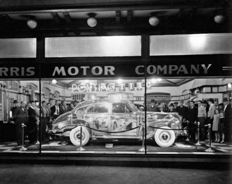 1939 : 1940 Plastic Pontiac – First Plastic Car In The World 4
