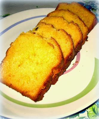 PLUMCAKE ALLO YOGURT DI NOCCIOLE