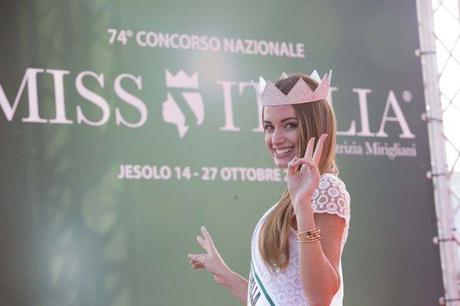 Soddisfatti i dirigenti La7 annunciano ''Miss Italia anche nel 2014''