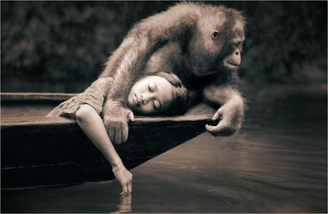 Gregory-Colbert-man-animal-01