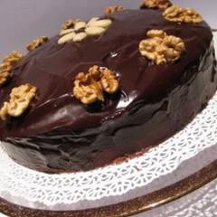 torta-di-noci-con-glassa-al-cioccolato