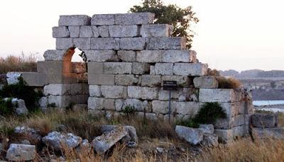 Rimuovere presto gli equivoci dei parchi archeologici a Siracusa