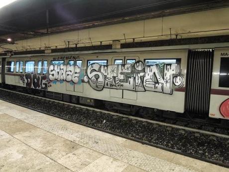 STAIN / STEIN, l'amichetto del cuore di BOSI. Lo riconoscete? Altra mega inchiesta sui graffitari-vandali romani