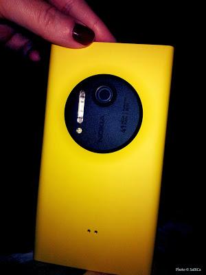 E luce fu con il Nokia Lumia 1020