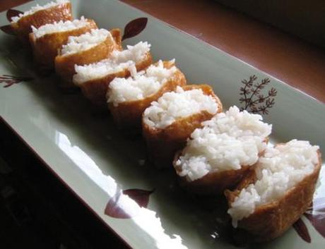 inari-sushi-lined-up-sm